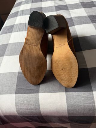 Botines de ante marrones