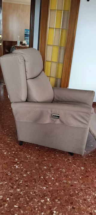 Sillón elevador para personas mayores