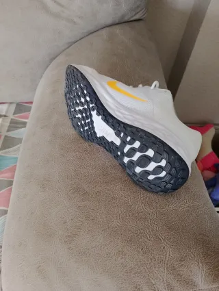 Zapatillas Nike Blancas y Rosas