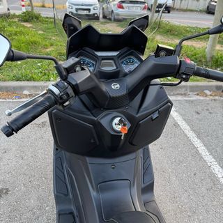 SYM Joymax Z+ 125 (2021) - Euro 5 - Muy cuidada