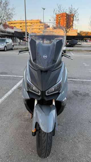 SYM Joymax Z+ 125 (2021) - Euro 5 - Muy cuidada