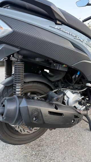 SYM Joymax Z+ 125 (2021) - Euro 5 - Muy cuidada