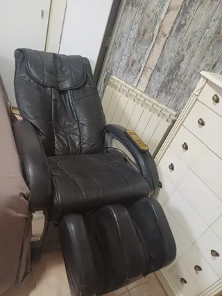 Sillón masaje cuero negro varios niveles