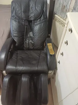 Sillón masaje cuero negro varios niveles