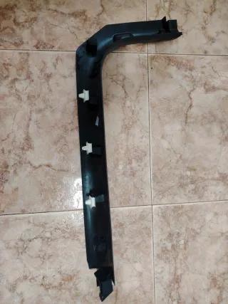Revestimiento Umbral Peugeot 207 (2007)