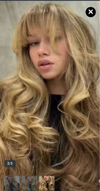 Espectacular Peluca rubia larga ondulada