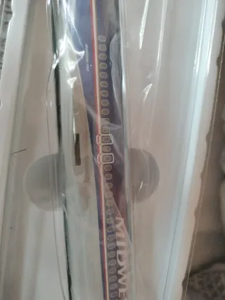 Maqueta Avión Boeing 717 Midwest