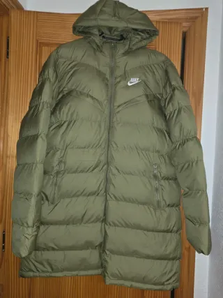 Parka Nike verde militar nueva