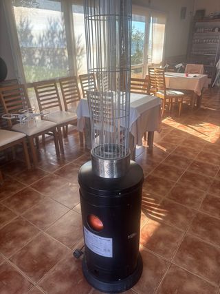 Stufa a gas da esterno nera