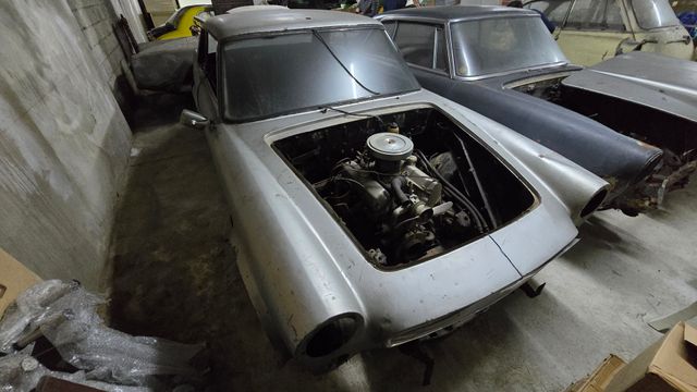 Lancia Flaminia Coupe 2.5 Pininfarina  A RESTAURAR