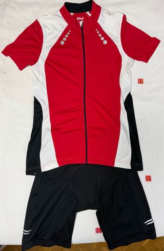 Bicicleta 26 + repuestos, ropa y casco