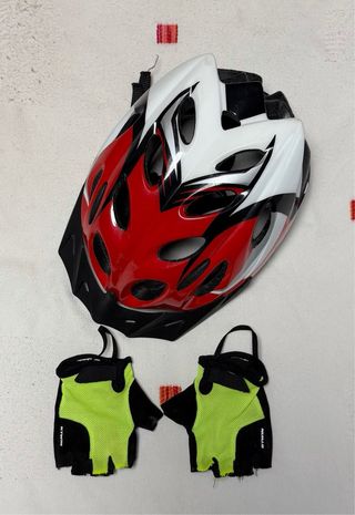 Bicicleta 26 + repuestos, ropa y casco