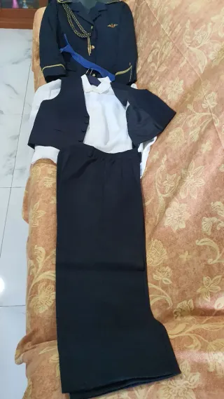 Traje comunión niño azul y oro N_ 14