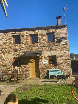 Encintado de piedra , rejunte de paredes