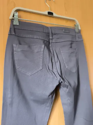 Pantalón Stradivarius Gris Talla 38