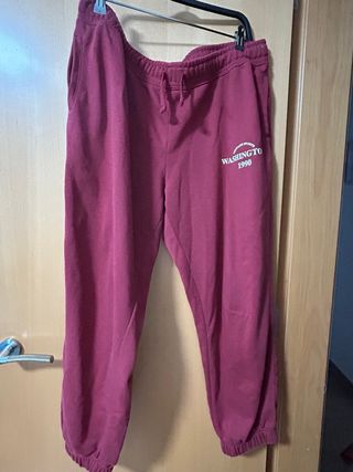 Pantalón chándal granate