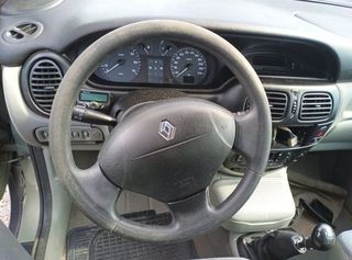 Renault 109733 8200145092 colector admisión scenic