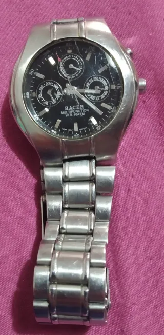 Reloj Racer Multifunción Negro y Plateado