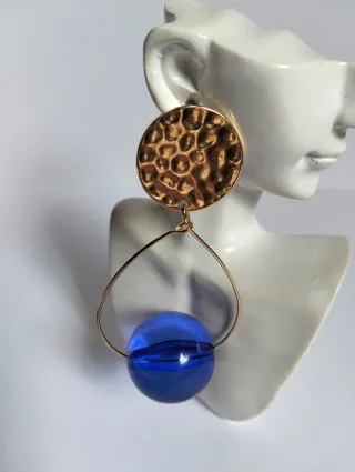 Pendientes aro dorado bola azul