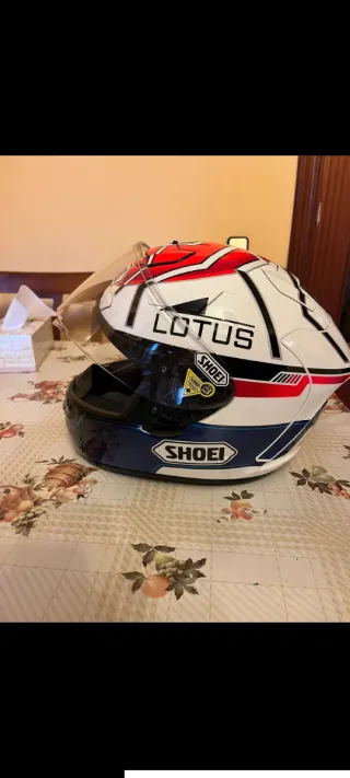 Casco Shoei marc marquez