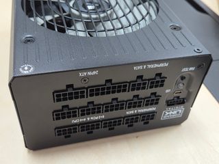 Corsair HX1200i Fuente de Alimentación