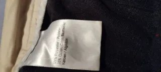 Pantalones de montaña beige claro. Forro abrigado.