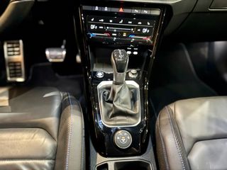 Volkswagen T-Roc R Akrapovic 2023