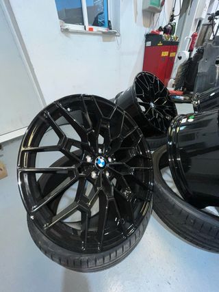 Llantas 20” M3 CS / M4 CS Negro Brillo
