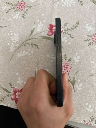 iPhone 13 94% batteria