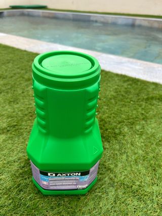 Dosificador de invierno AXTON para piscina