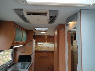 Alquiler autocaravana renault perfilada 4 personas