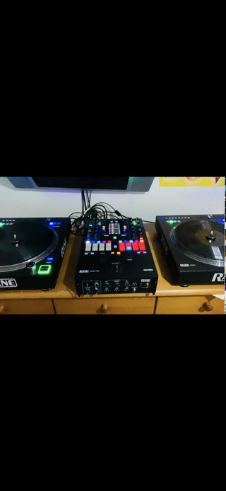 Mesa Mezclas Rane Seventy Two + 2 Platos Rane