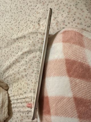 iPad Air 128GB Plata A1475