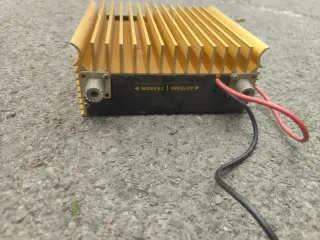 Amplificador lineal Zetagi BP300