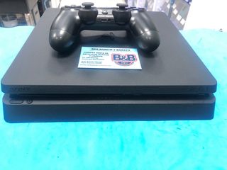 Consola PS4 Slim 500GB Negra
