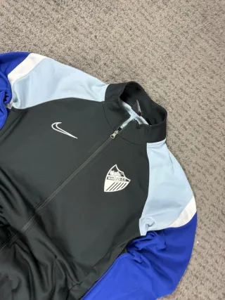 ¡¡OFERTA!! Talla M Chaqueta Nike Málaga Vintage