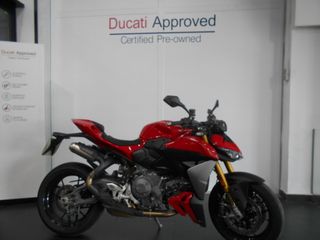 Ducati Streetfighter V2S