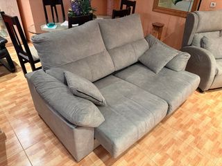 Sofá y sillones reclinables (manual y motorizado)