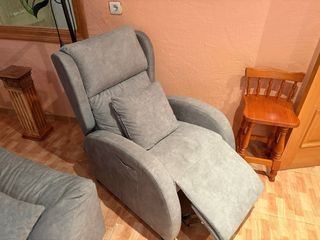 Sofá y sillones reclinables (manual y motorizado)