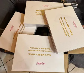 Maschera viso skinFUTURE bianca