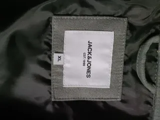 Chaqueta Jack Jones Gris