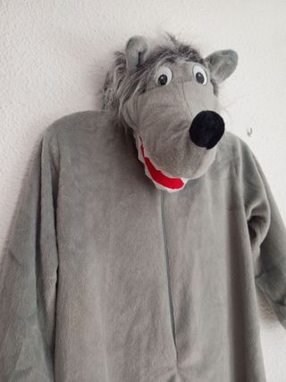 Disfraz Lobo Talla 5 Años casi nuevo