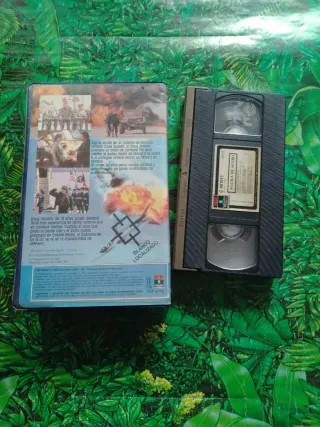VHS Águila de Acero 1985 Sidney J Furie