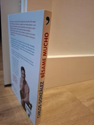 Libro Bésame Mucho - Carlos González