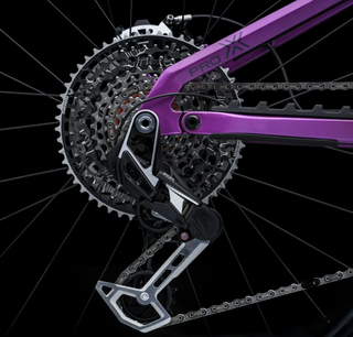 CRUSSIS e-Full 12.11-PRO X (800 Wh)