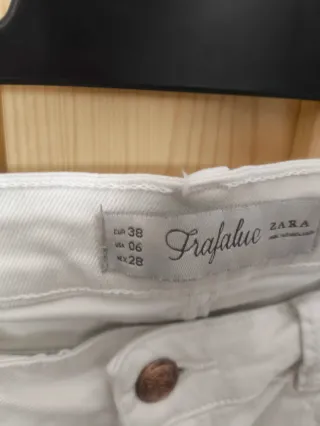 Pantalón vaquero blanco