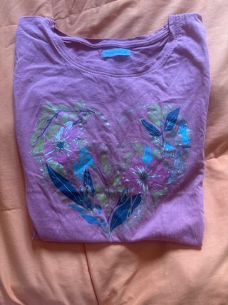 Camiseta Encuentro Corazón Flores Talla M