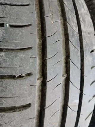 NEUMATICOS 195/65R15 91H