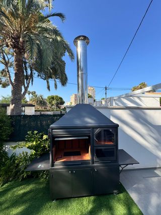 Barbacoa Forno a Legna in Metallo