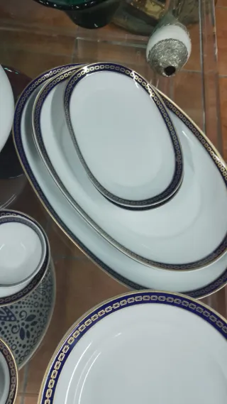 Vajilla Irabia 12 servicios y juego café